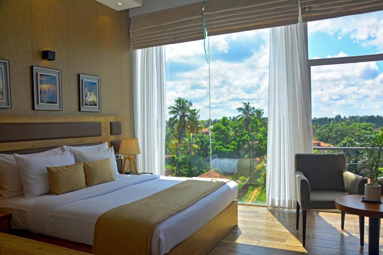 Belmont Boutique Hotel - Free Airport Shuttle Service Negombo Buitenkant foto